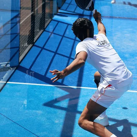 Fit And Padel Paradise Escape-sun, Sea And Padel Hotell